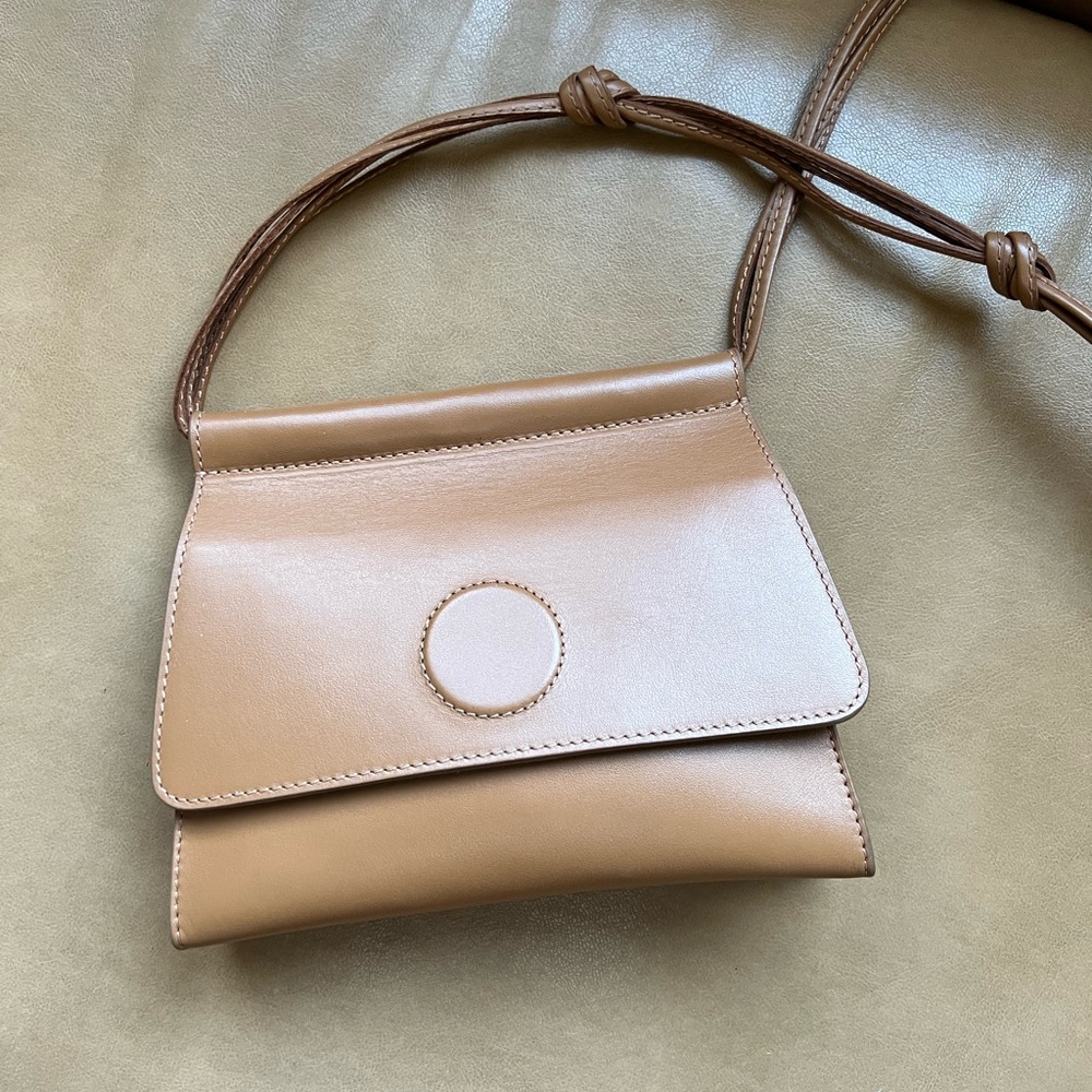 Beautiful Modern Weaving Tan Leather Shoulder Bag